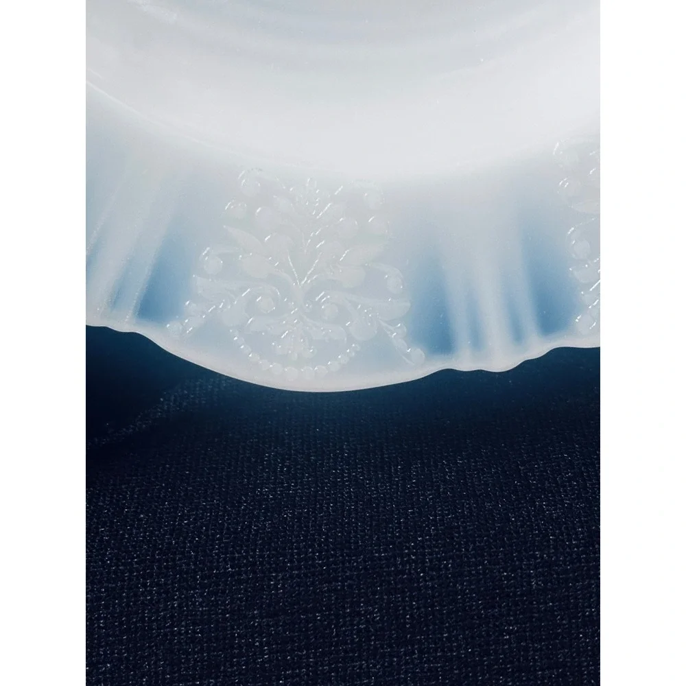 2 MacBeth Evans American Sweetheart Monax‎ 11.5 Serving Plates Depression Glass